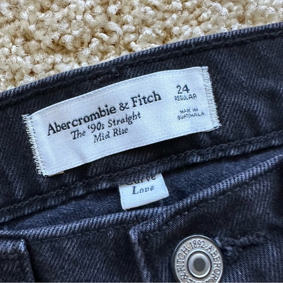 Abercrombie & Fitch The 90s Straight Mid Rise Jeans Curve Love Size 24 - Picture 2 of 7